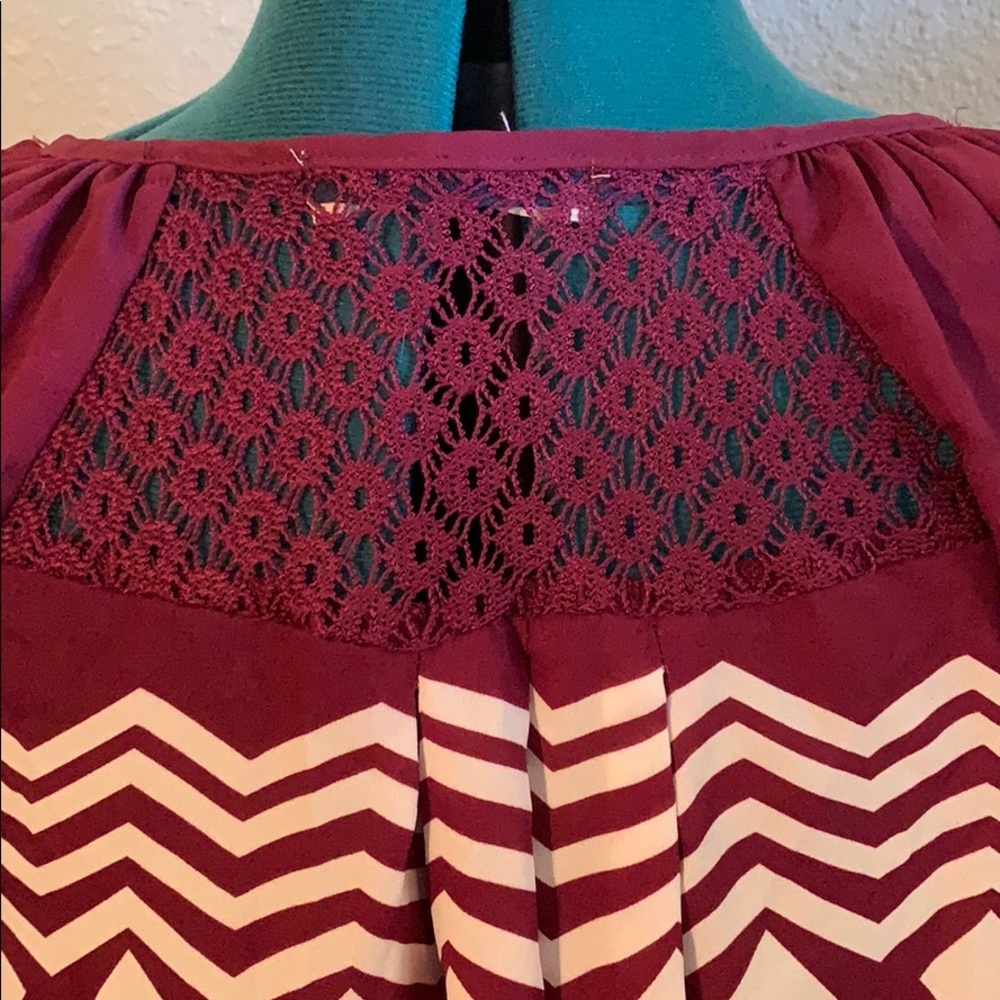 Rewind Purple patterned Blouse - Picture 3 of 5